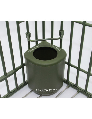 Thrush cage for the maintenance and hunting season